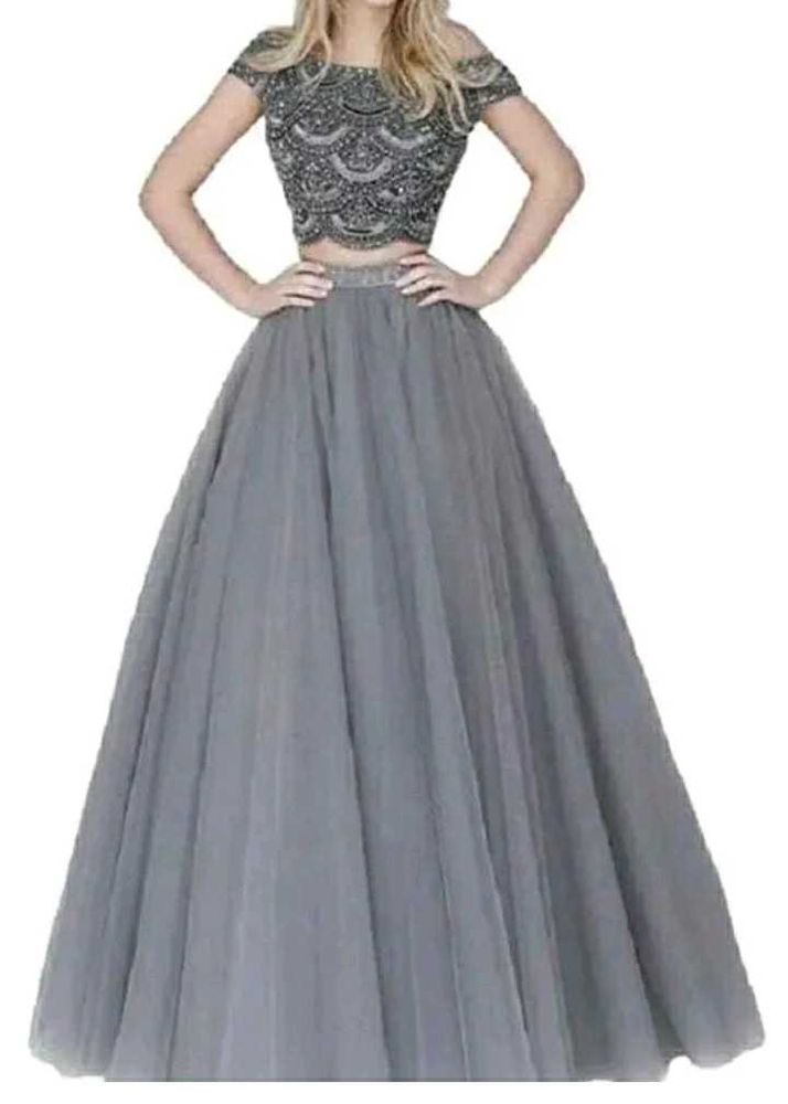 Elegant Gray Formal Gown