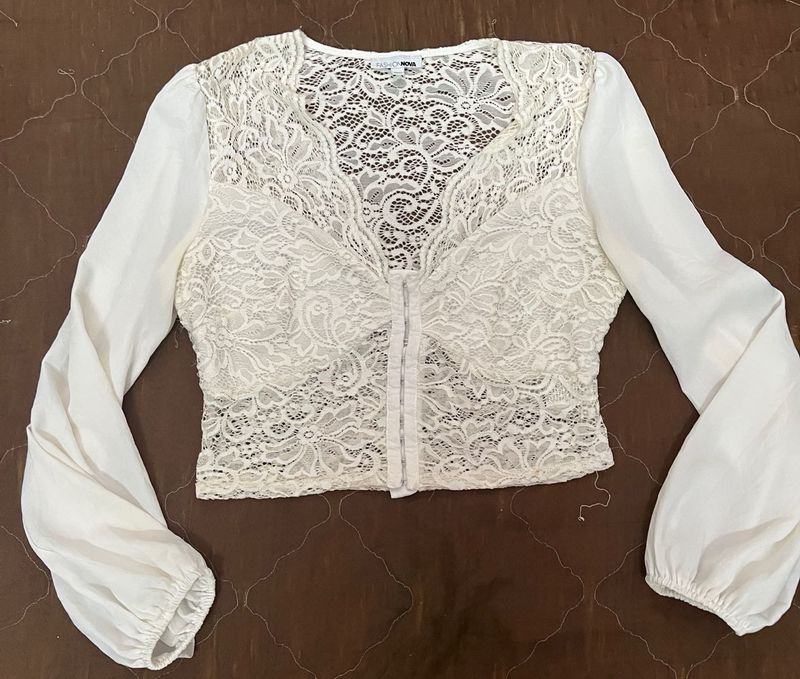 Lace Detail Crop Top