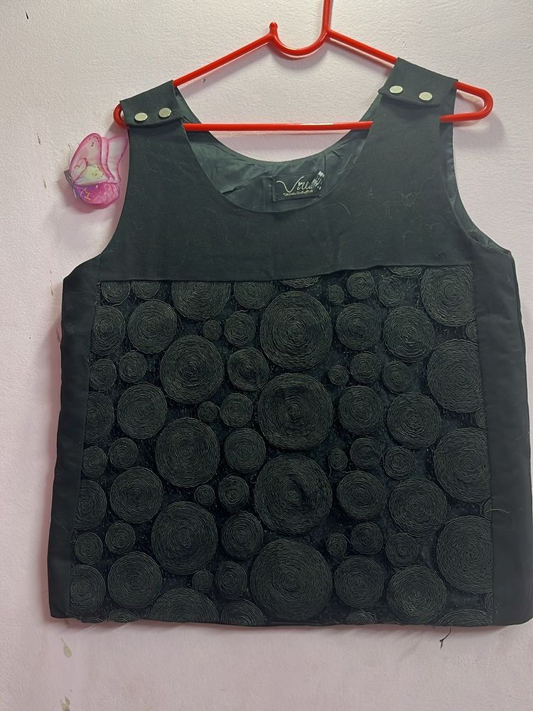 Black Top..!