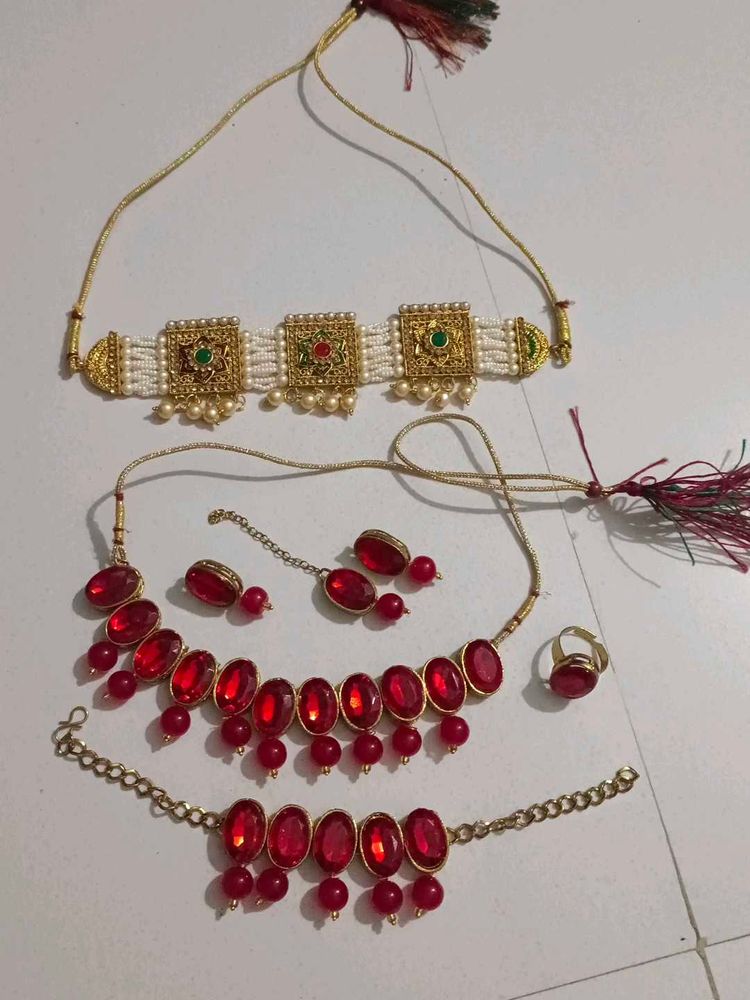 Red Chokar For Girls