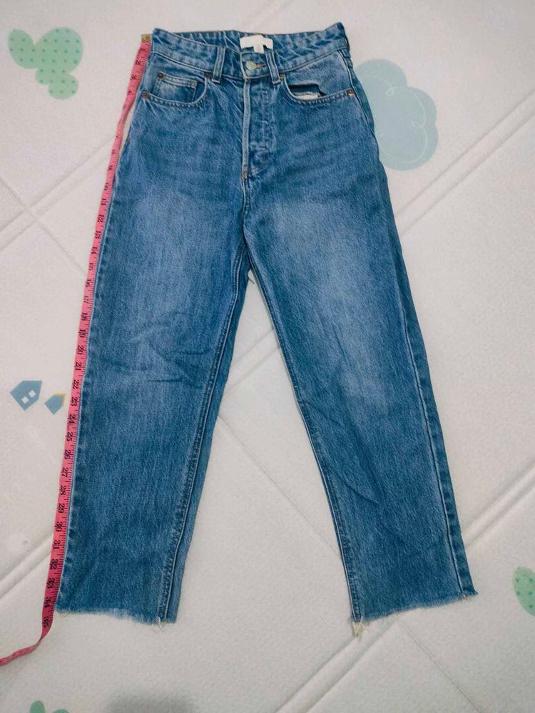 H&amp;M Jeans Waist 24
