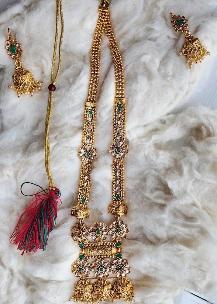 Gold Tone Indian Jewelry Set