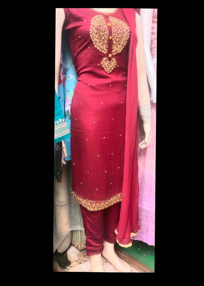 Stone Worked Kurta Set