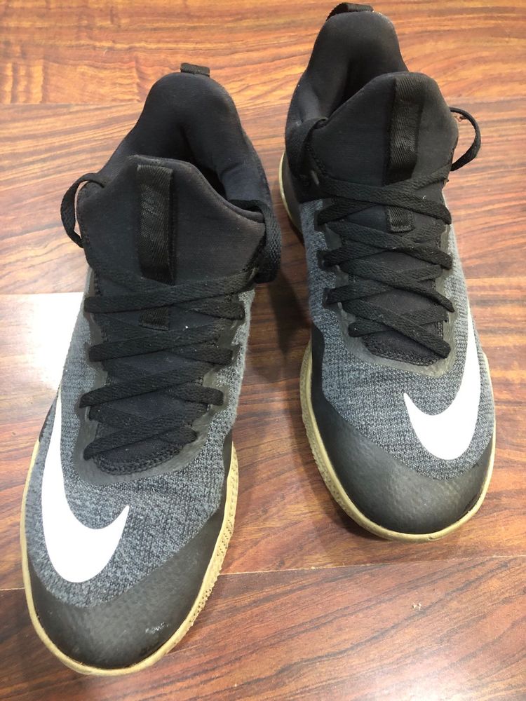 Nike Zoom Shift Sport Shoes 897653-002 UK11