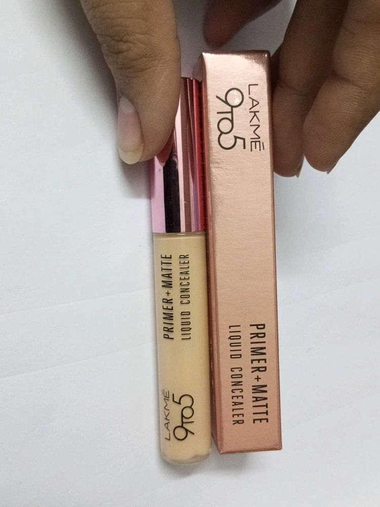 Lakme Concealer Ivory