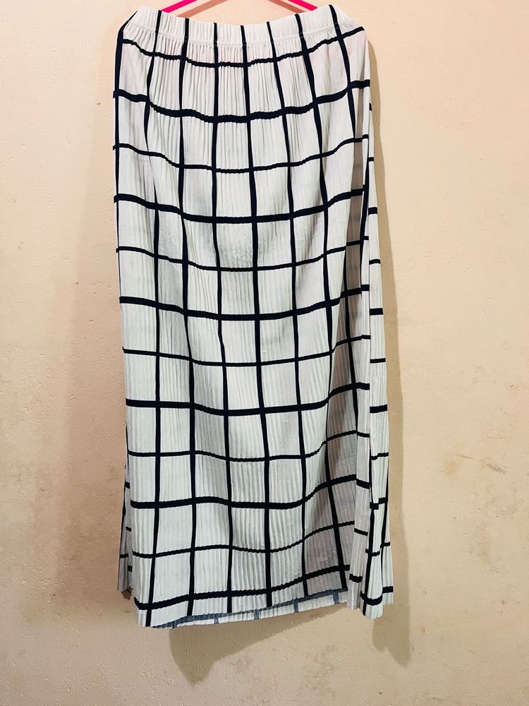 Black &amp; White Plaid Pleated Skirt With Shirt Blous