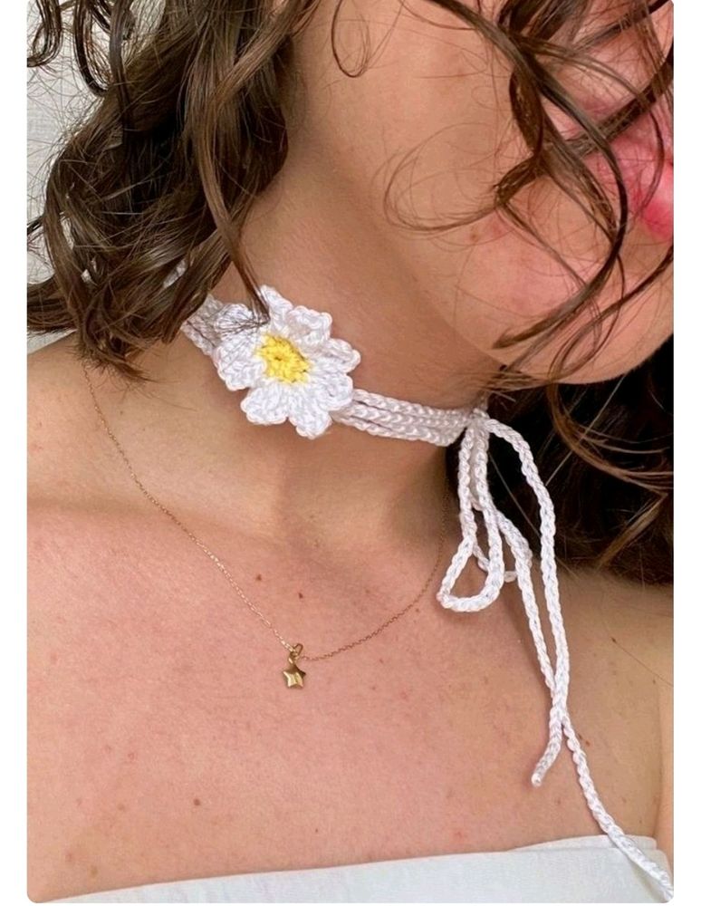 Crochet Flower Chocker 🌼