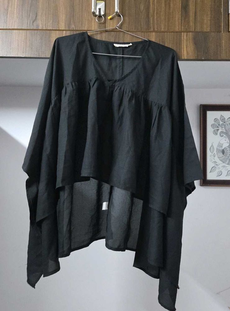 Black Cape Top
