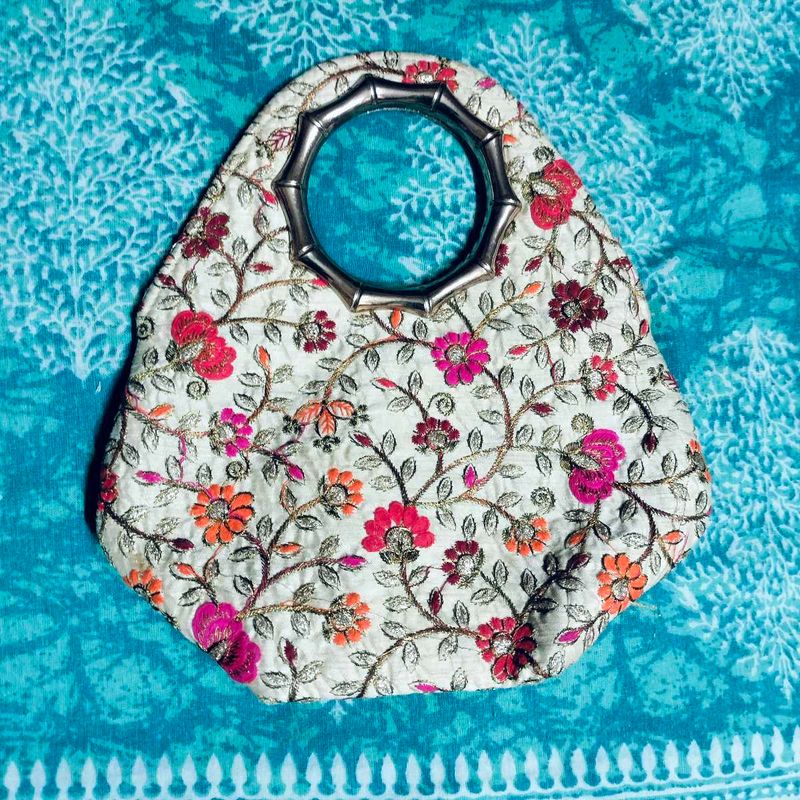 Embroidered Floral Handbag