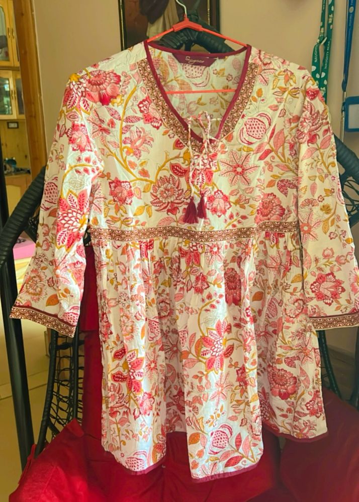 Floral Print Top