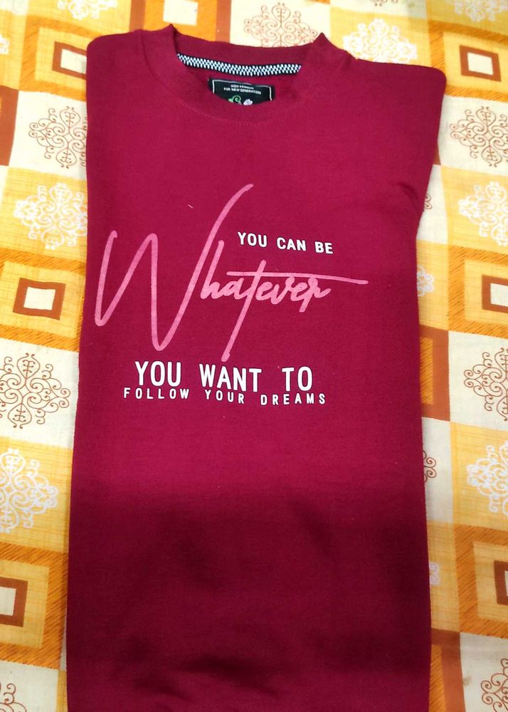Stylish Maroon Graphic T-Shirt