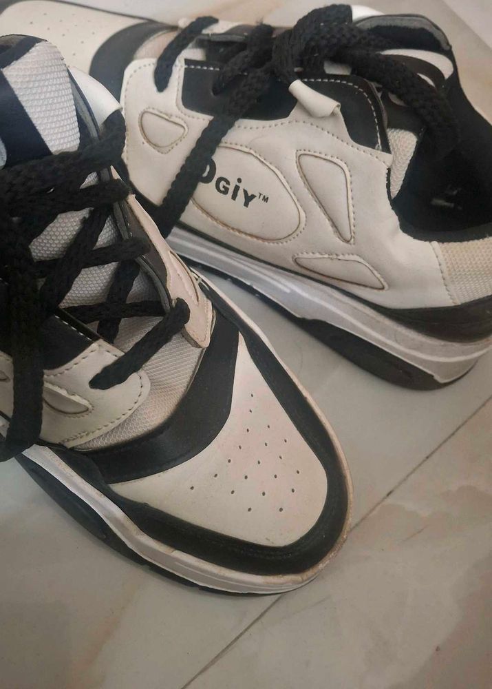 It&#39;s Just A Casual Shoes