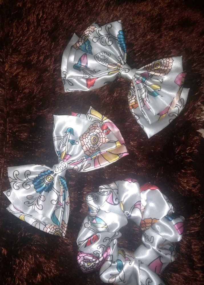 Bow And Scrunchies Set