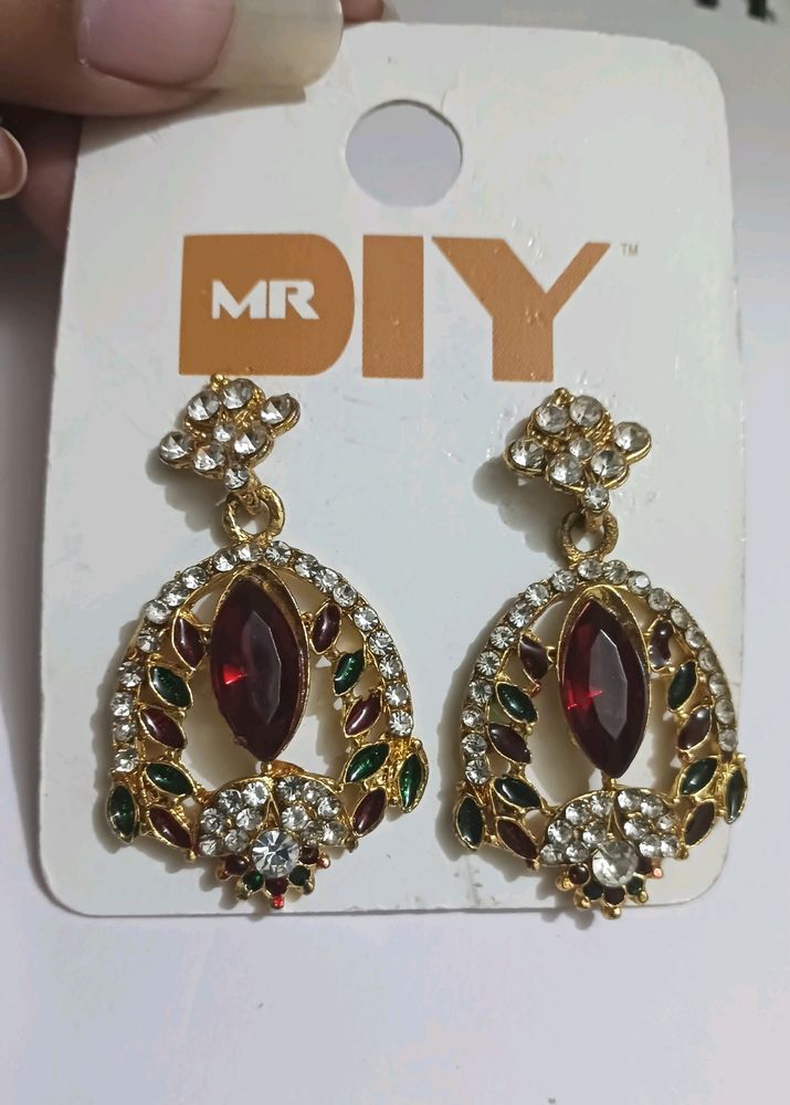 Set Of Two Beautiful Earings