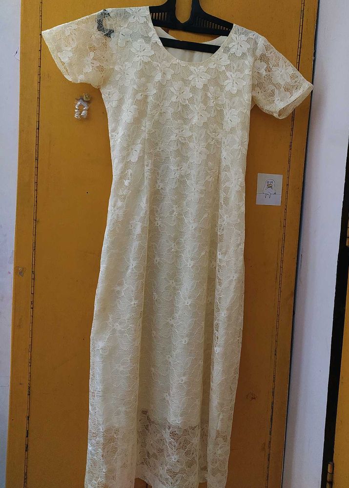 Women&#39;s Mesh Embroidered Maxi Dress