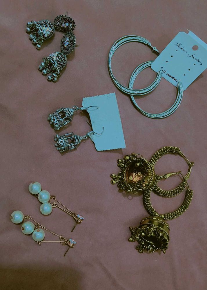 Earring Bundle 5 earings set new design 💗 quality