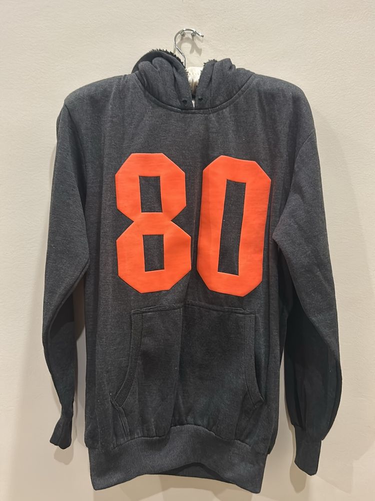 Sweats &amp; Hoodie (men &amp; Women) Fur Cap