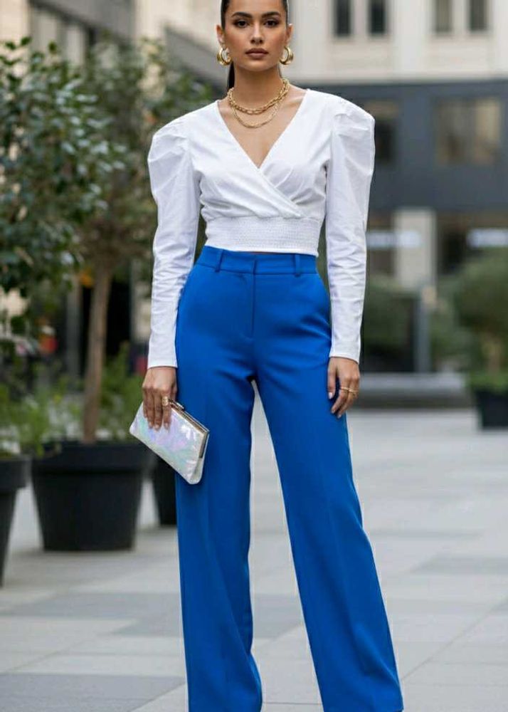 New with Tags Roadster White Wrap Top