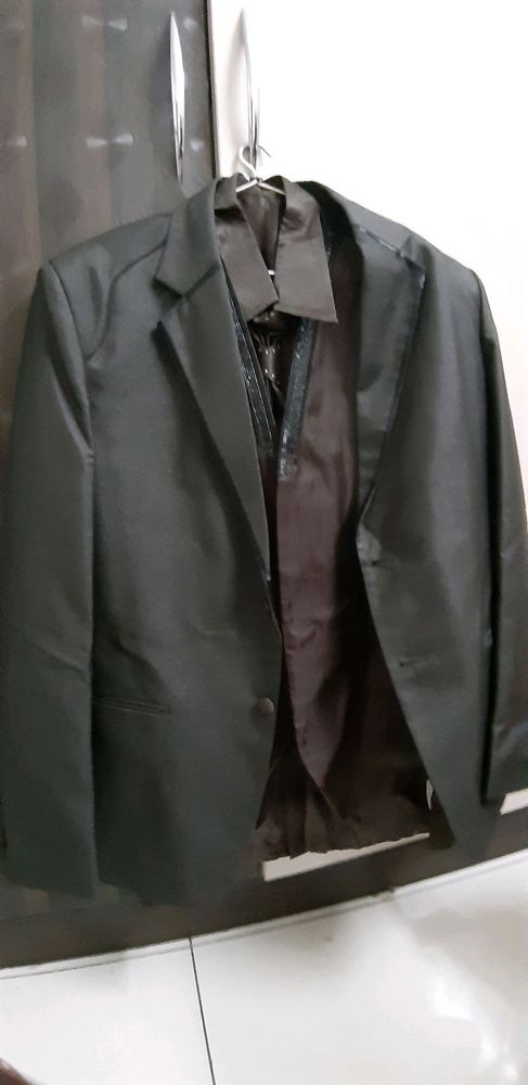 4 piece with blazer