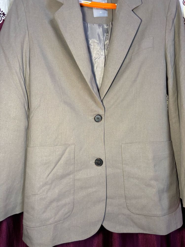 Classic Beige Blazer