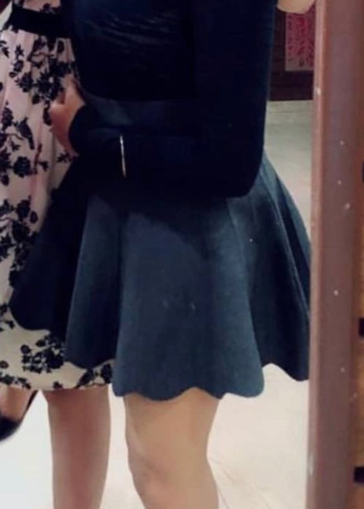 Grey Skirt Short