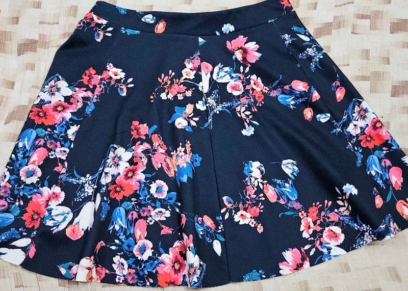 Floral Mini Flare Skirt