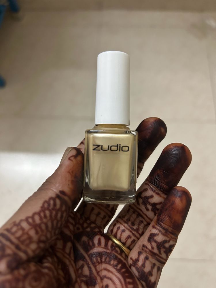 Zudio Creamy Shiny Colour Nailpaint