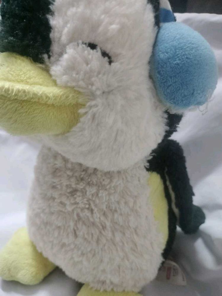 Cute Penguin Plush Toy