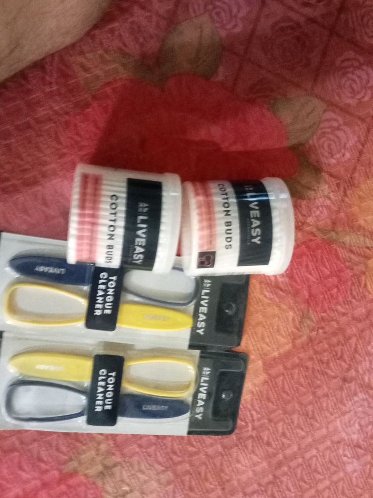Liveasy Tongue Cleaner And Earbuds