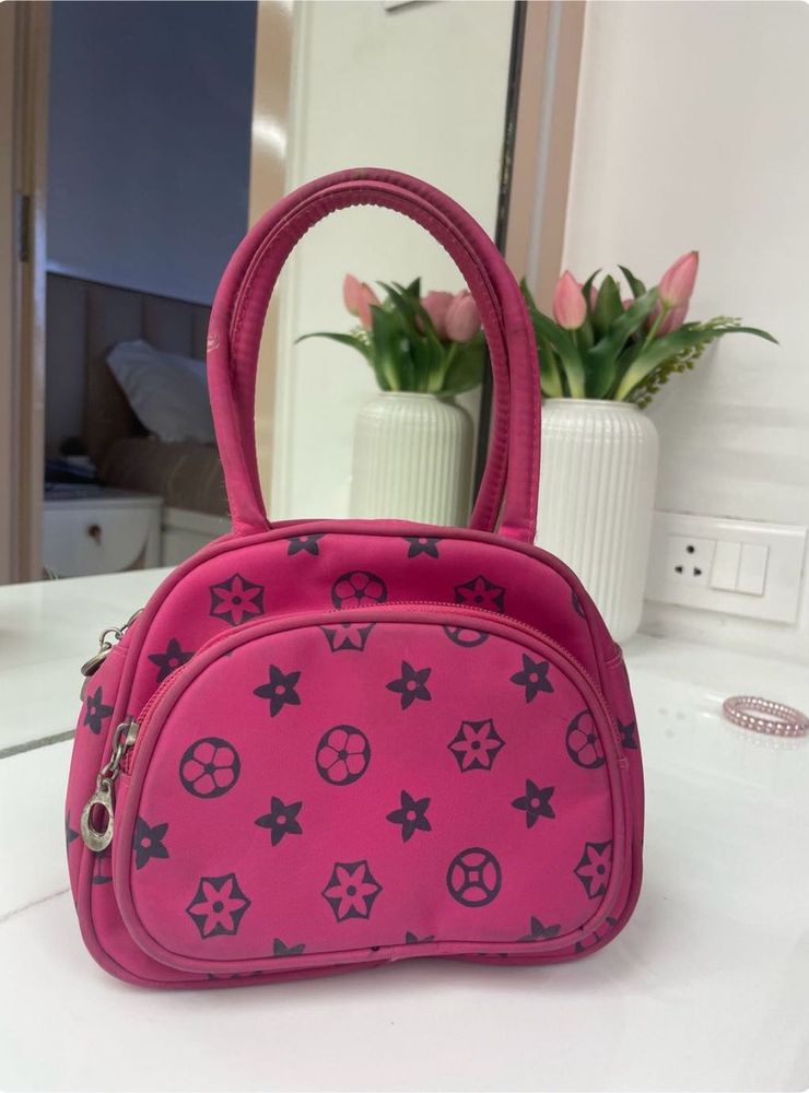 Handbag   Sling bag
