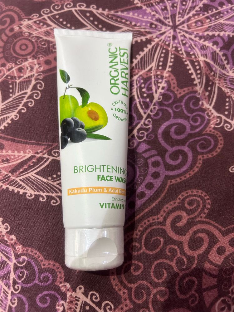 Organic Harvest Face Wash