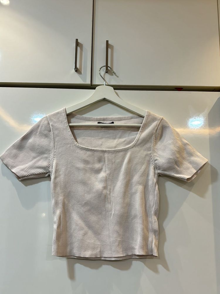White crop top