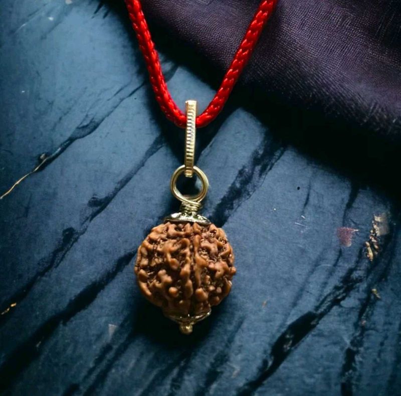 Panch Mukhi Rudraksha Pendant Necklace