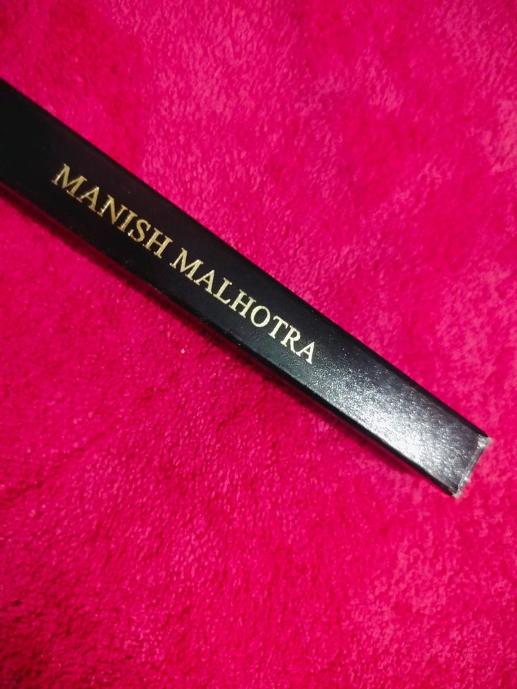 Manish Malhotra Eyeliner
