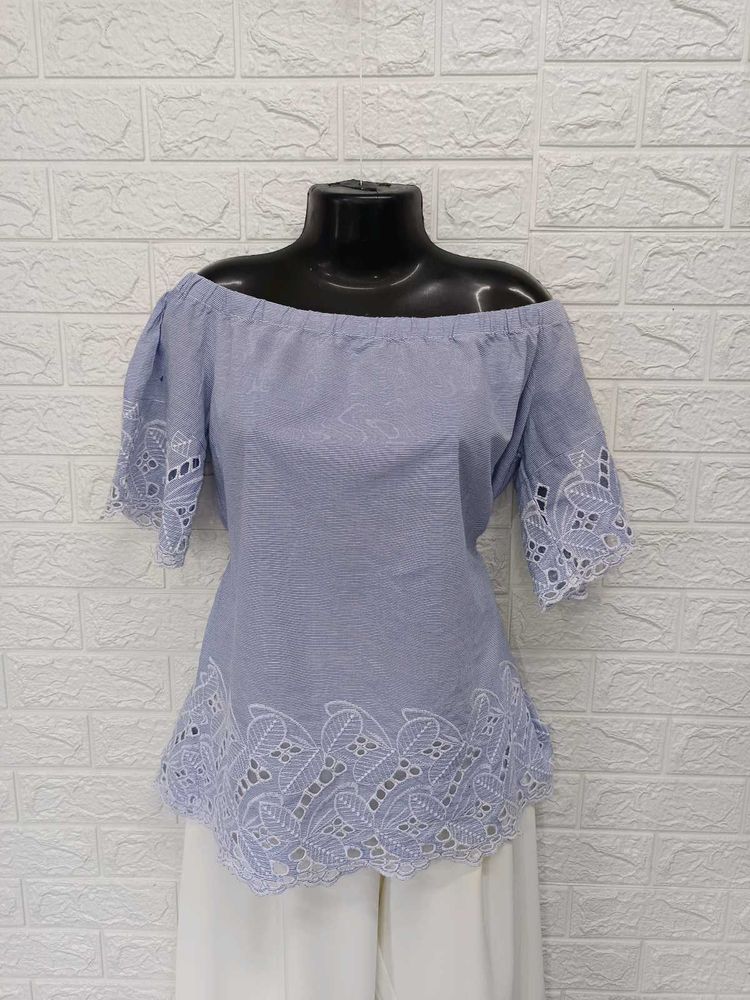Cotton Offshoulder Top