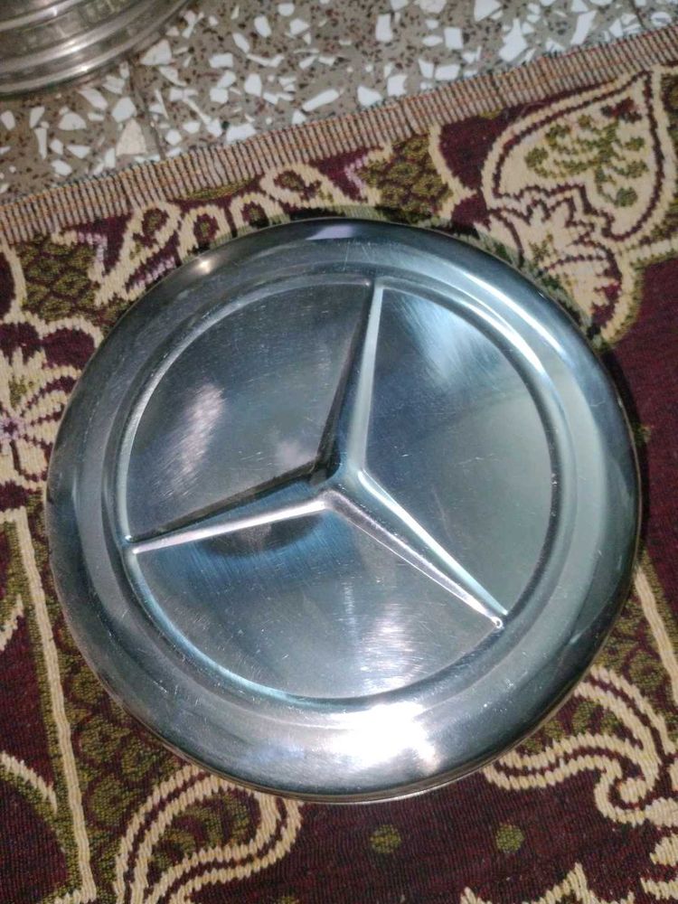Mercedes-Benz Emblem