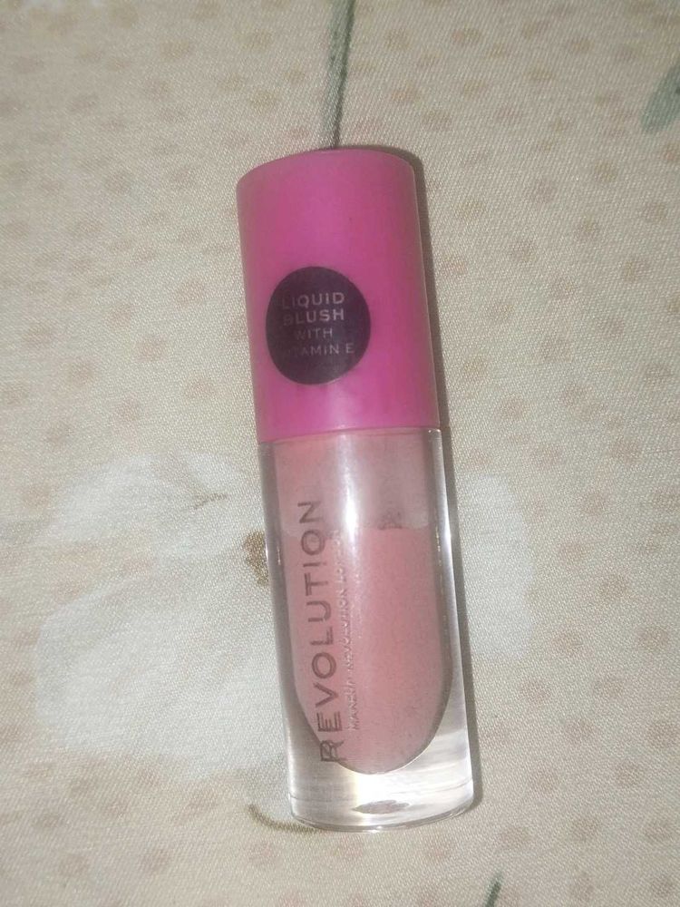 Revolution Blush Bomb