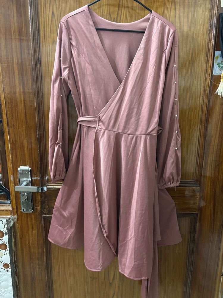 New trendy Open dress with belt