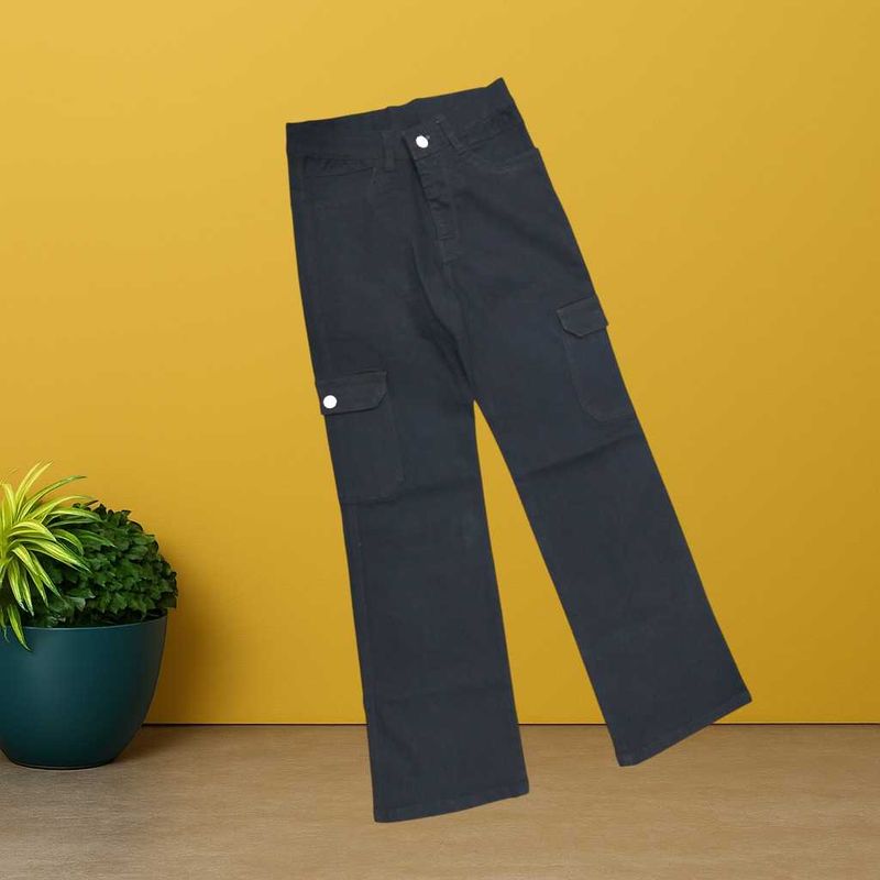women Black Cargo jeans size 24 (P-27)