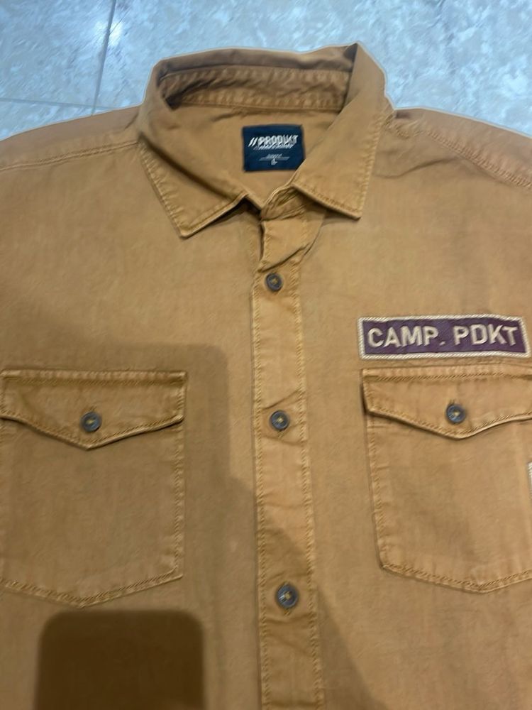 Khaki Camp. PDkt Button-Down Shirt