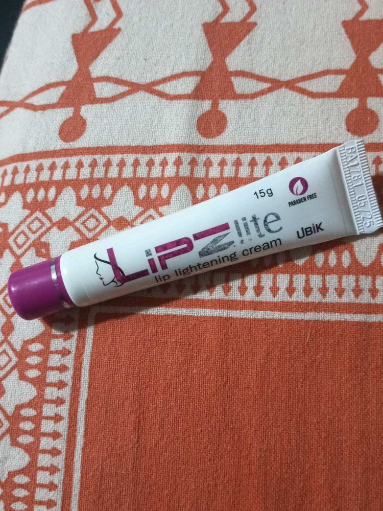 LipzLite Lip Lightening Cream