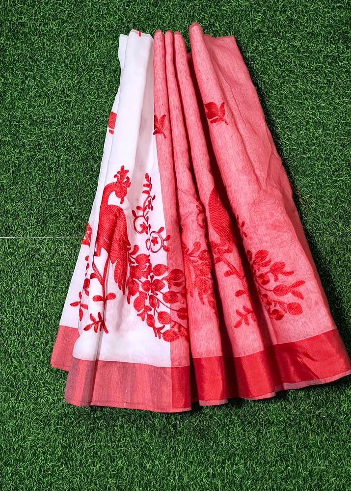 Peacock Handloom Saree - White &amp; Red
