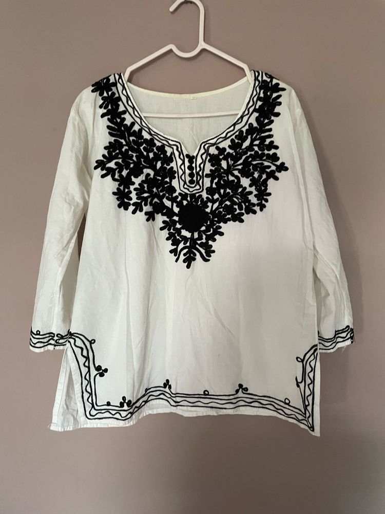 Kurti Top🖤🤍