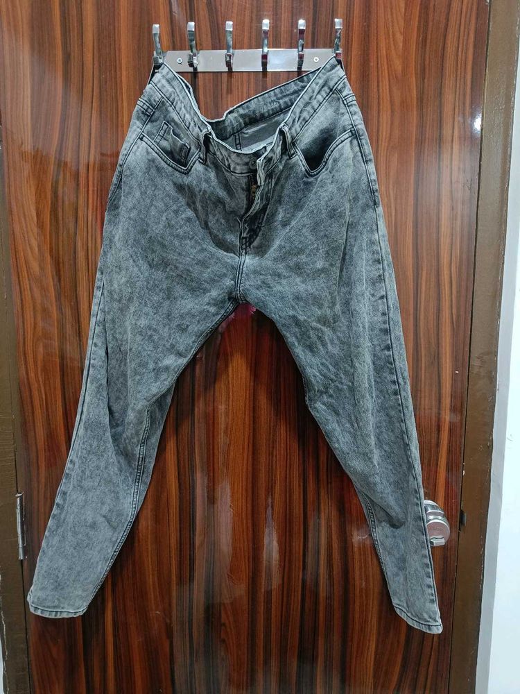 Stylish Charcoal faded jeans