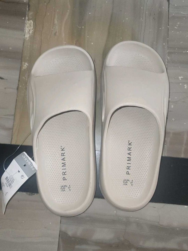 Primark Beige Slides