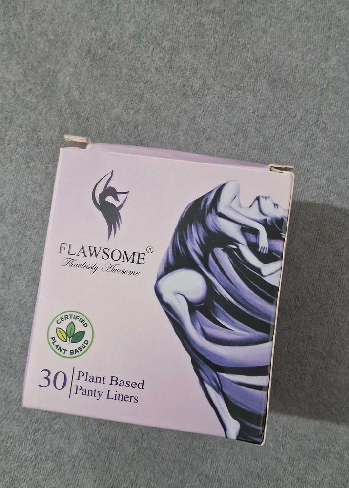 Flawsome Panty Liners - 23 Count