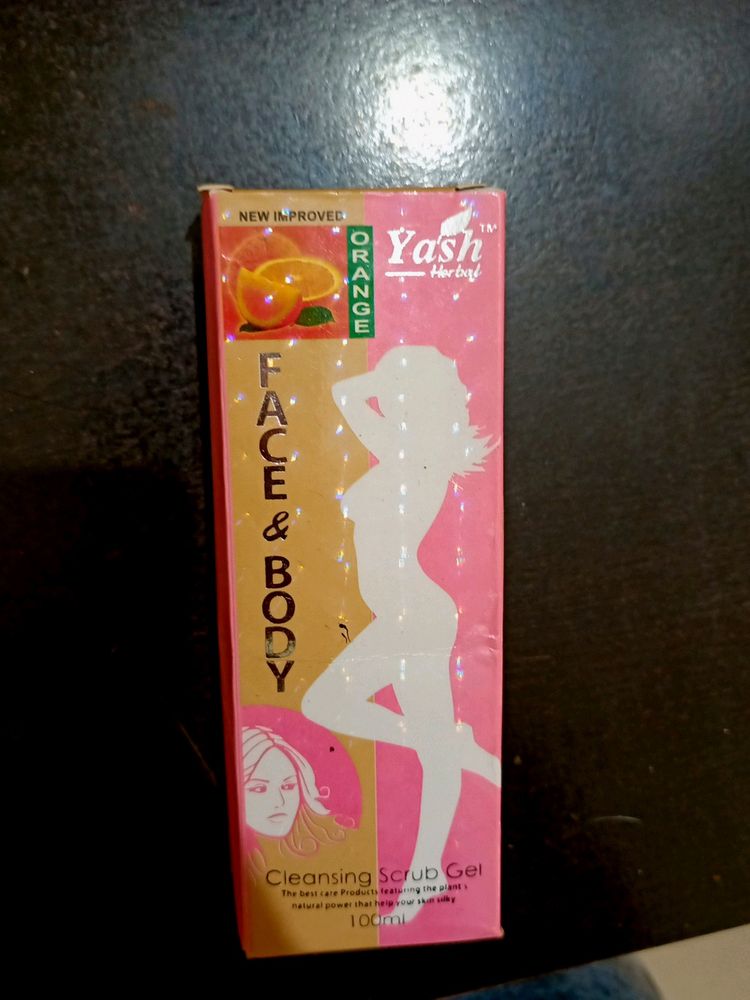 Whitening Scrub(korean Skin)   (Available Gift Wrapping In Request Charge- 20₹)