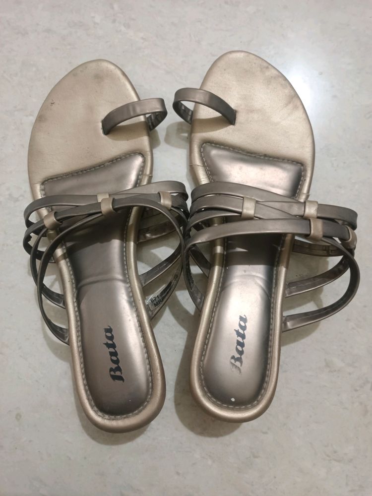 Bata Women&#39;s Grey Wedges