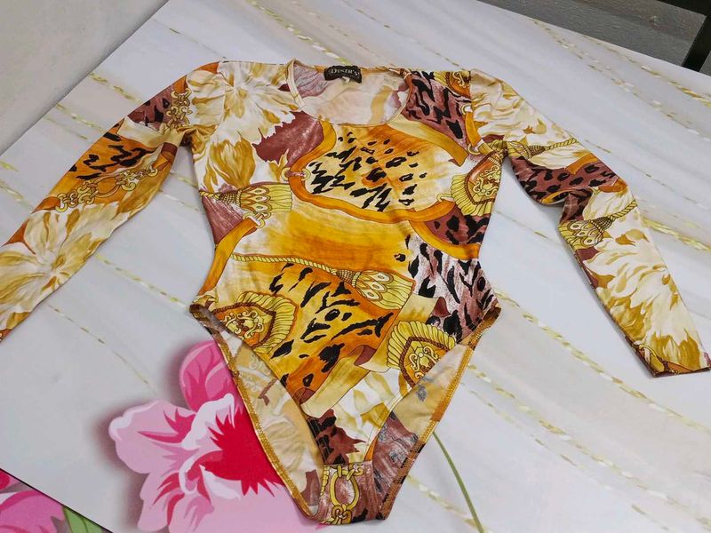(200)Vintage Animal Print Bodysuit