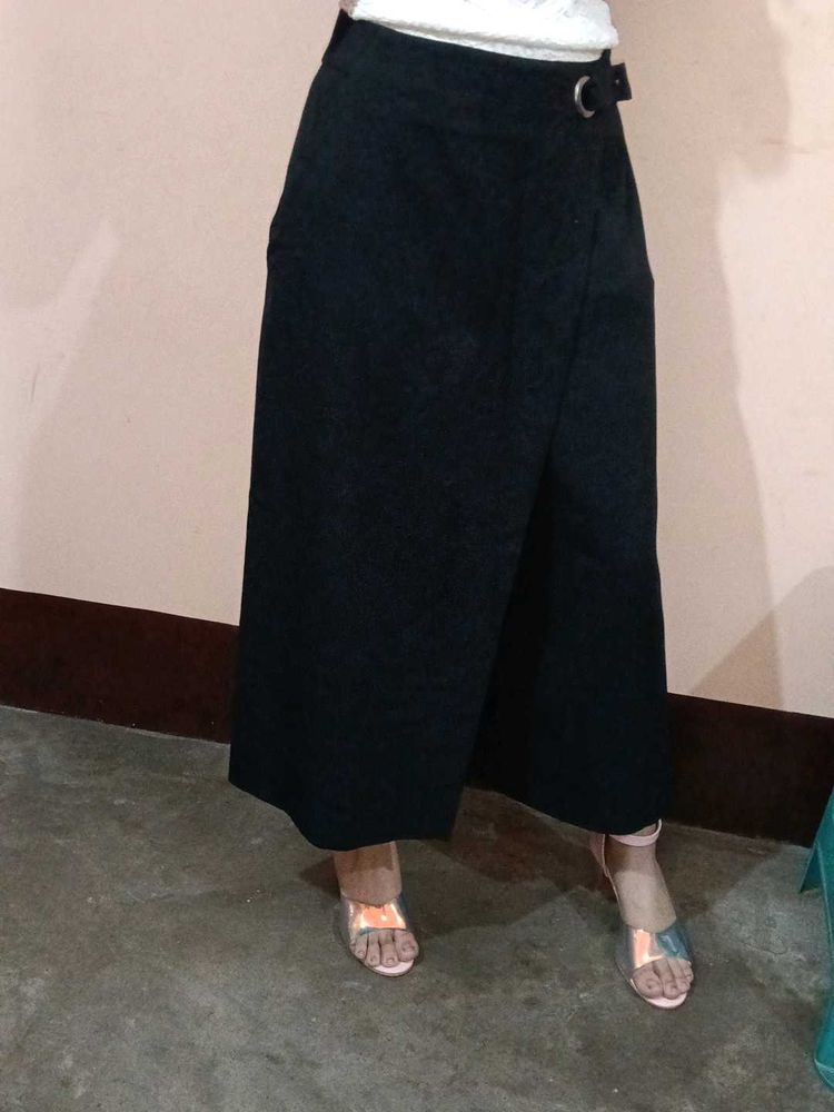 Black Wide Leg Culottes